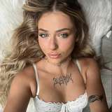 laura.serafin from onlyfans